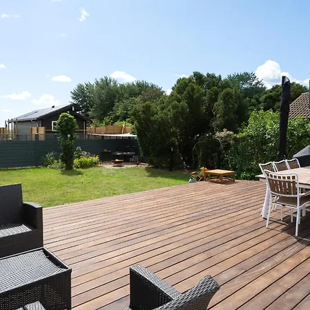 Lovely In Faxe Ladeplads With Wifi Σπίτι διακοπών