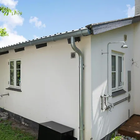 Σπίτι διακοπών Lovely In Faxe Ladeplads With Wifi *